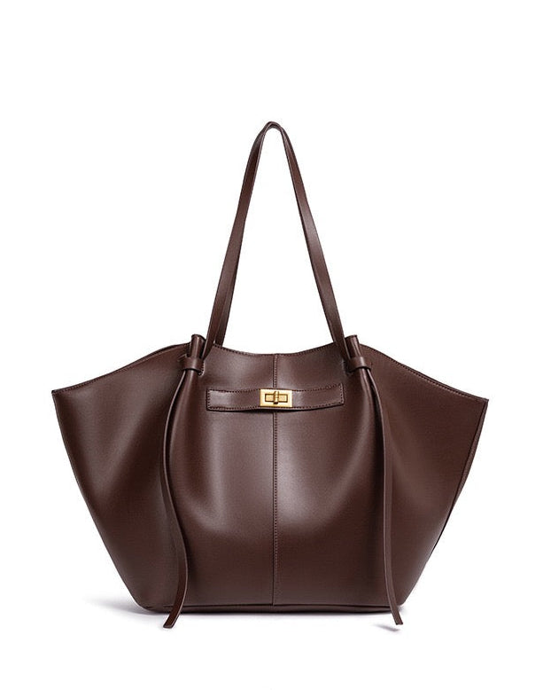 ARIA | Bolso Luxe Curve — El Complemento que lo Dice Todo