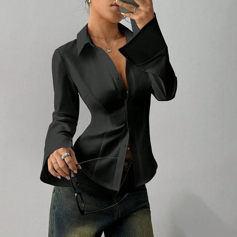 Camisa de manga larga ajustada con cuello en V y talle definido