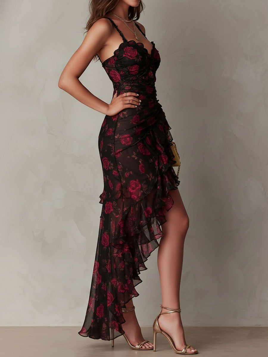 Vestido Chic Floral Negro y Rojo con Fruncido y Bajo de Volantes