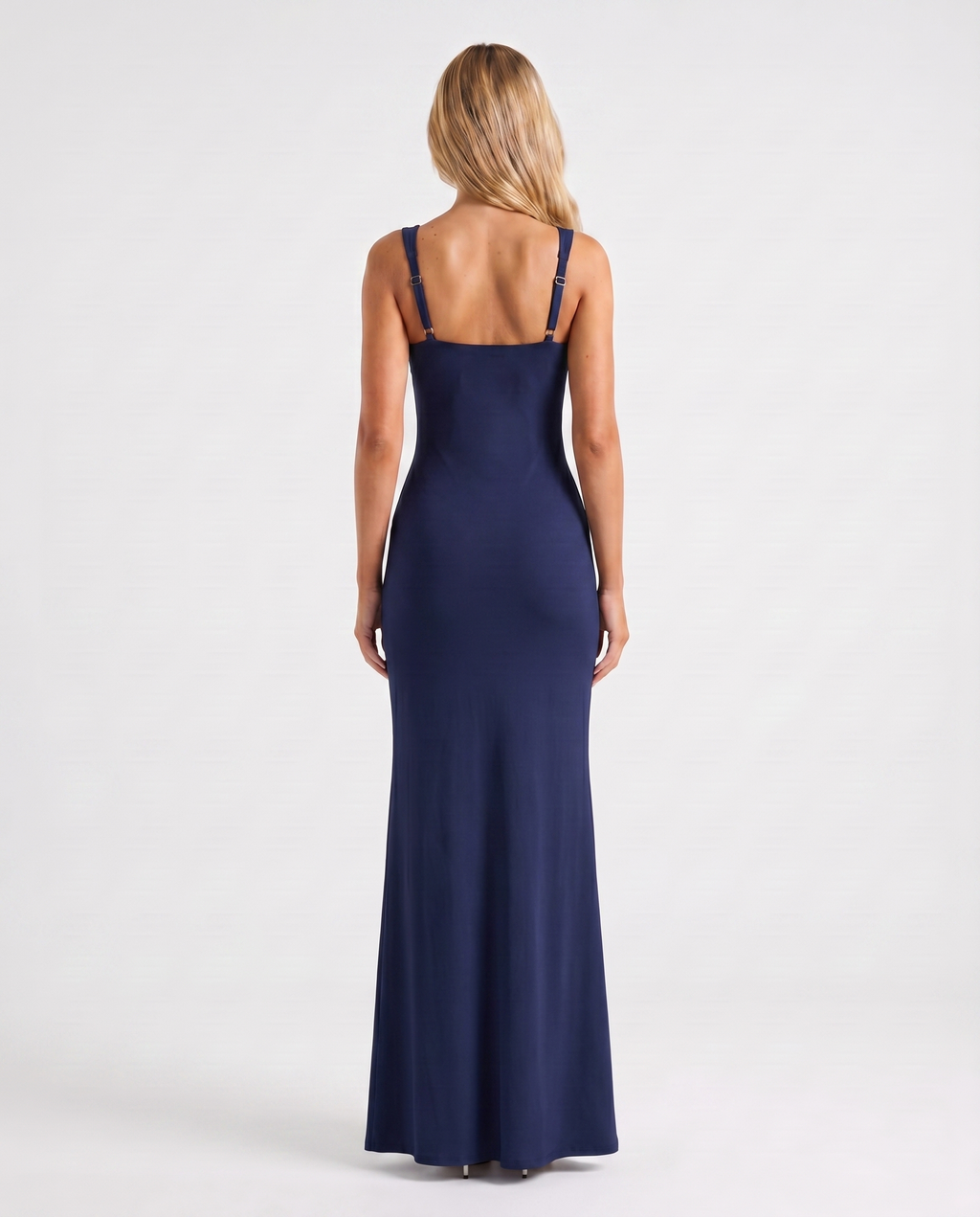 AMARA | Maxi Protagonista