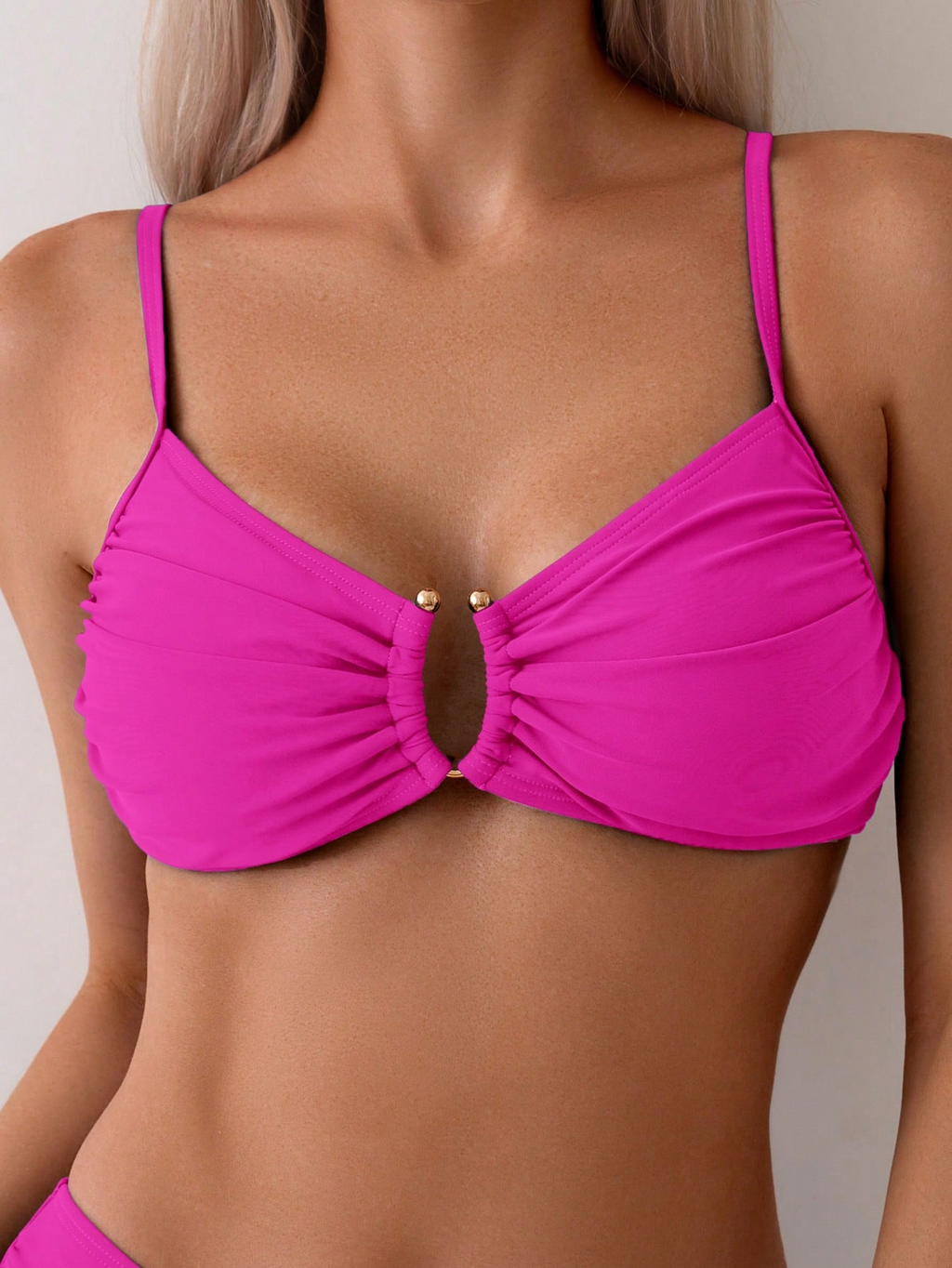 ISABEL | Bikini con detalles cut-out